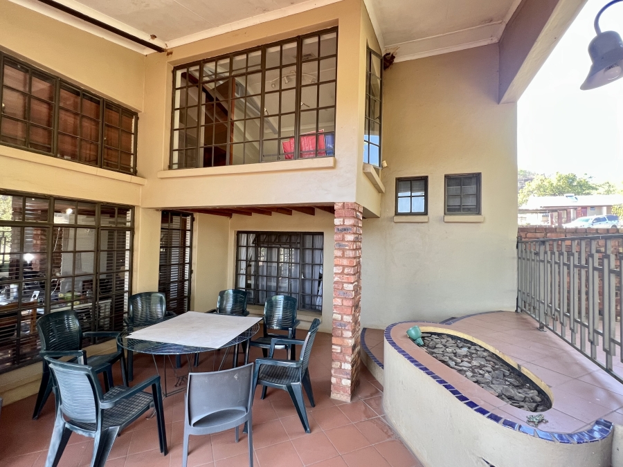 7 Bedroom Property for Sale in Broederstroom North West